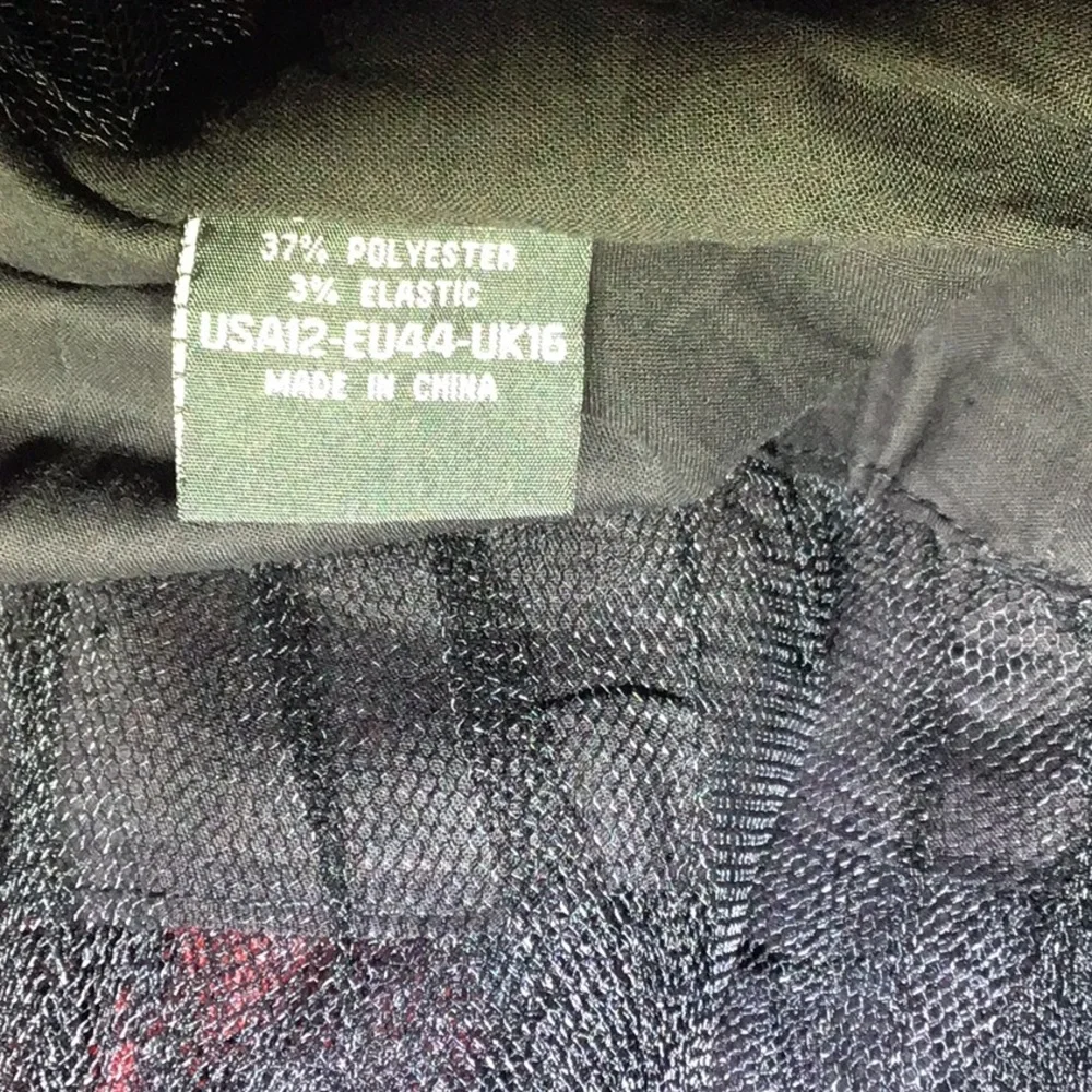 Queen of hearts! Red and black H&R dress! - Picture 8 of 12